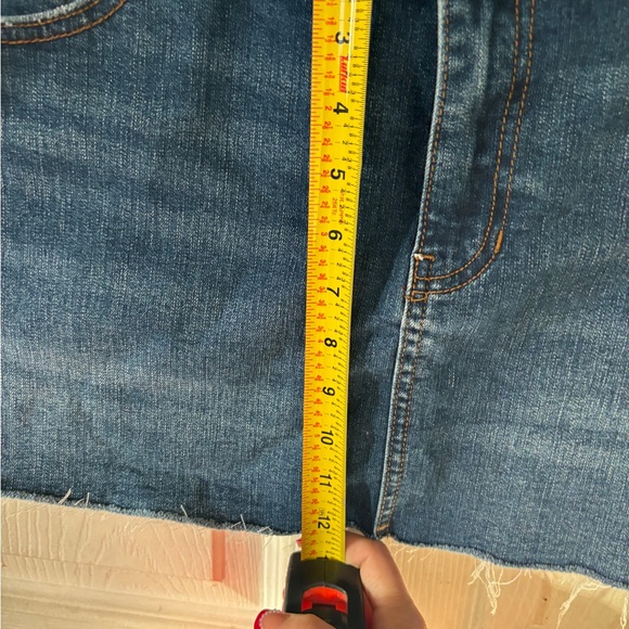 Denim mini skirt - Picture 3 of 5